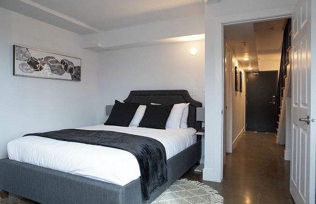 Cameo Hotel and Suites - Photo 30