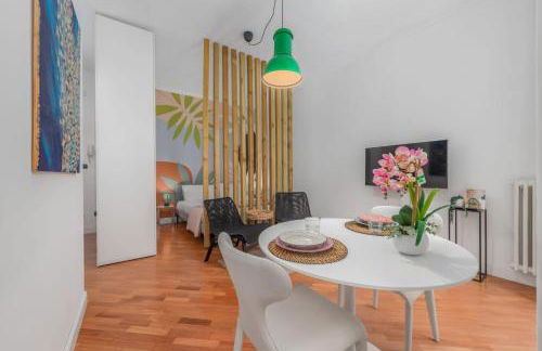 Pretty Little Loft - Photo 5