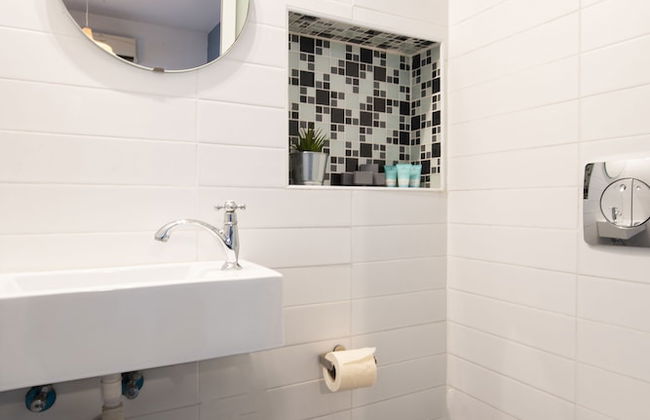 AirTLV Comfortable 3 BDRM in Old North - Foto 15