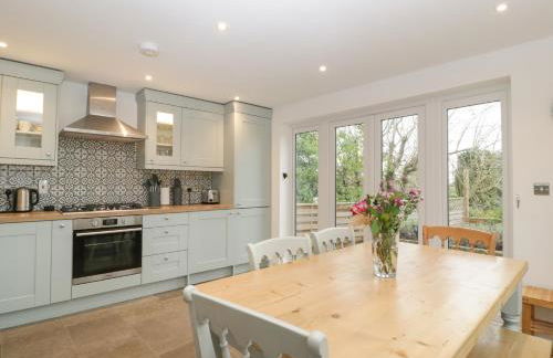 Honeypot Cottage - Photo 9