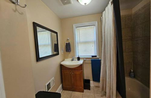 Two Story Queen Primary - Foto 21