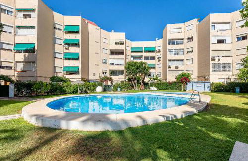 Spacious apartment with Pool, 3 min from the BEACH - Photo 17