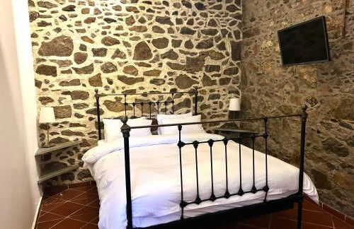 Loriet Hotel - Photo 108