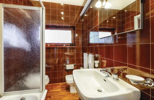 4 Bedroom Cozy Home In Montopoli Di Sabina Ri - Foto 28