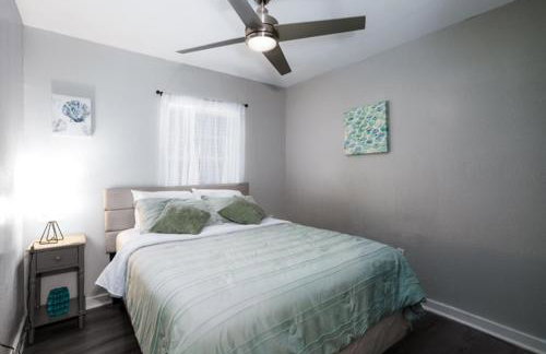 Lovely Modern 3 Bedroom Town Home - Foto 11