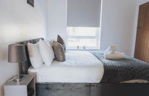 Stylish 3BR Stay by Hampden No 161 with Free Parking - Foto 45