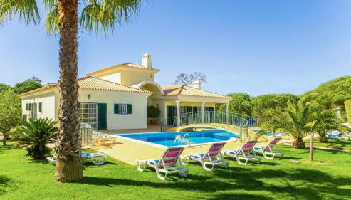 Exceptional Villa with Pool, Tennis Court, Games Room - Foto 3, Garden