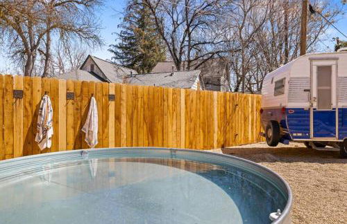 Historic Hideaway Hot Springs - Photo 43