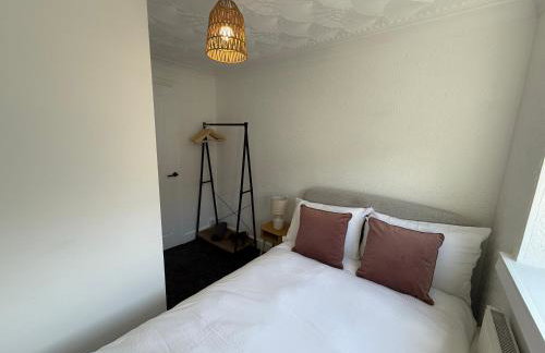 3 bed Jct 37 M1 luxury stay! - Foto 5