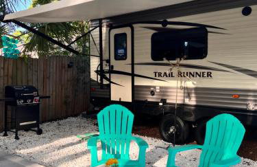 RV Camper Paradise on the Wheels Near Clearwater Beaches - Foto 59