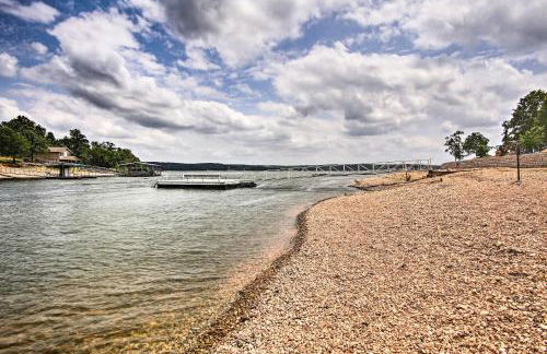 Lakefront Afton Cottage with Deck Walk to Boat Ramp - Foto 2