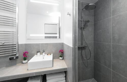 LivinParis - Luxury AC 2 & 3 Bedrooms Le Louvre - Foto 15