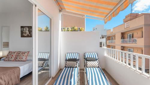 Céntrico Ático con Terraza Privada - Foto 2
