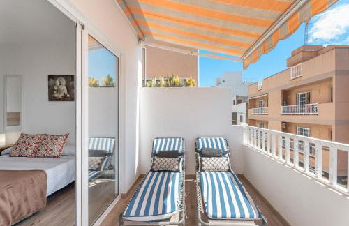 Céntrico Ático con Terraza Privada - Foto 2