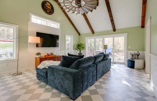 Beaches, Golf and More Family Home on Frye Island! - Foto 3