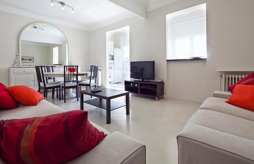 Central and Spacious Family Apartment - Foto 1