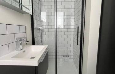 Studio apartment in Harefield - Photo 11