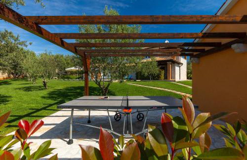 Villa Loverka near Pula only 3 km from the beach with sea view - Foto 4