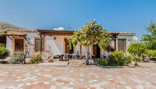 Authentic Sicilian Charm With Pool, Sea View, Parking & Wifi - Foto 4
