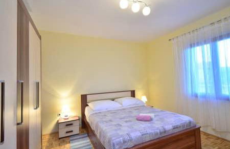 Holiday home Dinko - Photo 33