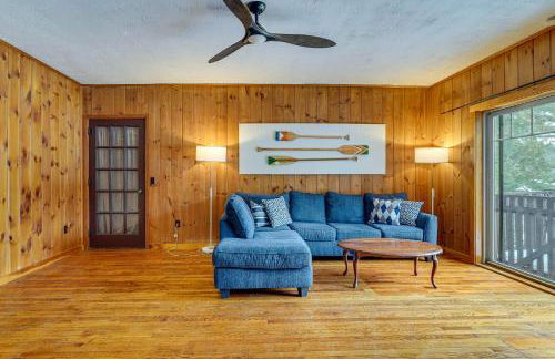 Great for Gatherings! Lakefront Ticonderoga Villa - Foto 18