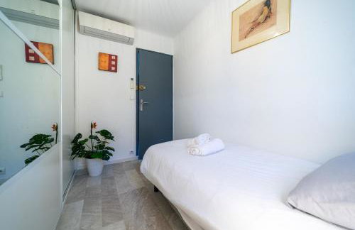 Chambre d'hôtes les Angles 30133 Possibilité jacuzzi - Foto 11