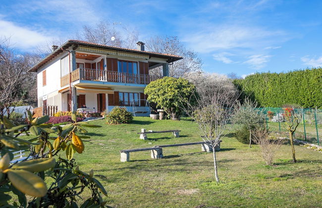 La Perla Bianca Lake View - Photo 25