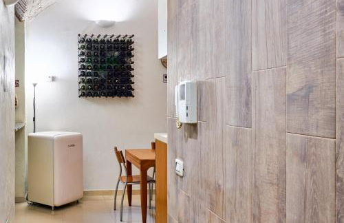 The Wine Cave - Via M Gioia, 47 - Huge Elegant 110 sqm Peaceful Retreat in Milan, 2 bedrooms, 8 minutes walking from Central Station, Milan - Foto 26