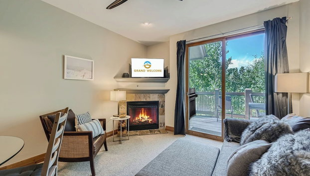 Cozy 1BR Near Trails with Shuttle to Slopes and Town - Foto 2, Imagen principal