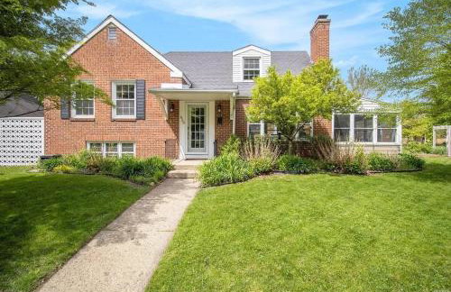 3-Bedroom House Near Notre Dame with Parking - Foto 14