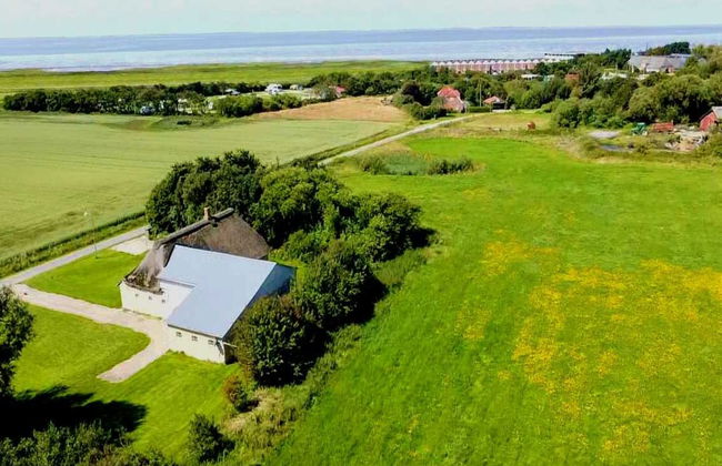 "Thorarin" - 25km from the sea - Foto 1