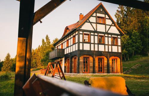 Izerski Horyzont - dom z balią w leśnej perspektywie - Foto 1