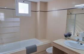 Moderno Apartamento 3 dormitorios y piscina - Photo 12