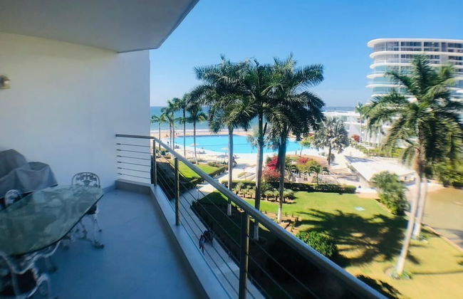 Aria Ocean Beachfront Condos - Foto 18