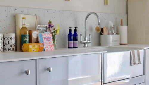 Wheelwright House - Photo 3