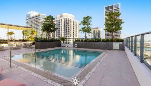 Downtown Retreat Pools Spa & Lounges Miami - Foto 2