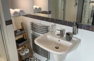 Towerwell - Photo 31