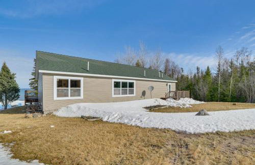 Lakefront Home with Yard and Views in Cheboygan! - Foto 30