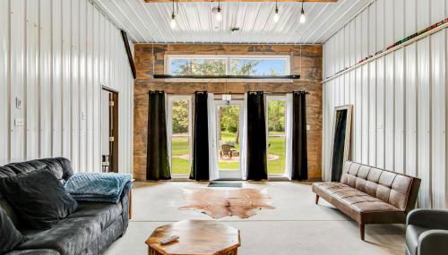 Moe's Vineyard - Barndominium - Foto 3