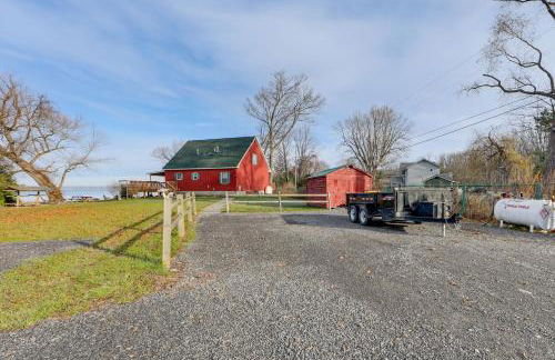 Beachside Living! Family Retreat on Oneida Lake - Photo 2