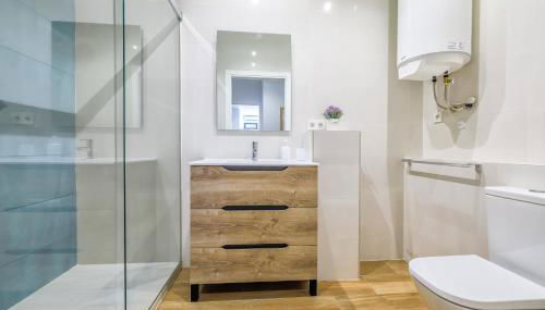 Loft con Encanto en Plaza Gonzalo de Ayora & Centro de Córdoba - Foto 4, Shower