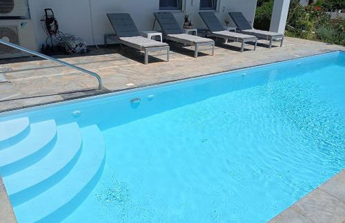 Anemelia & Helios Studio - Foto 17