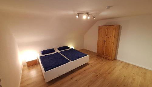 Helle, großzügige Dachgeschosswohnung - Foto 4