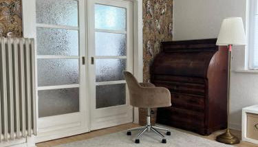 CK Business Apartments 4BR, WLAN, Parking - Foto 3