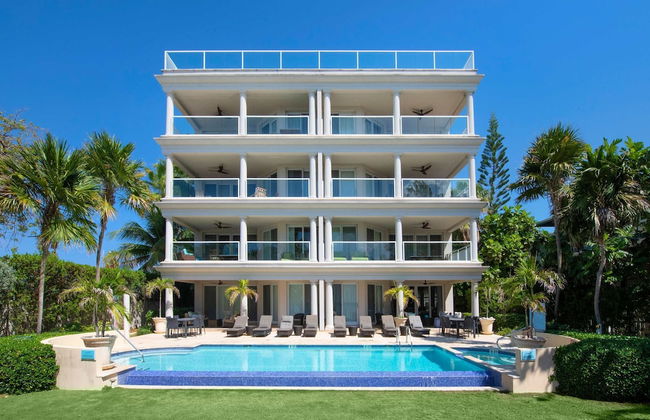 Seabreeze 8 - Luxury 4-bedroom on Seven Mile Beach - Photo 26