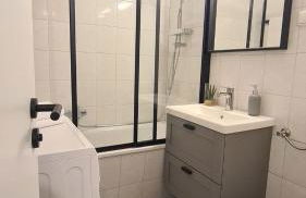 Cozy-Stay I, 2-Room Flat for Vacation & Messe, Düsseldorf, Perfect Connectivity - Foto 17