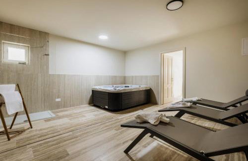 Villa Mila with private pool, BBQ and jacuzzi - Foto 5