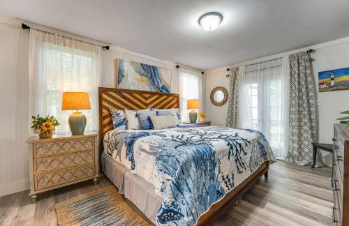 Walk to Boat Ramp Newly Remodeled Seadrift Home! - Foto 10