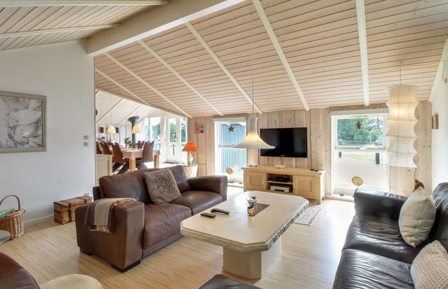 "Thore" - 400m from the sea - Foto 24