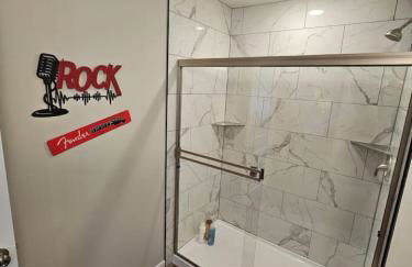 And . . . . the Beat Goes On - Foto 34